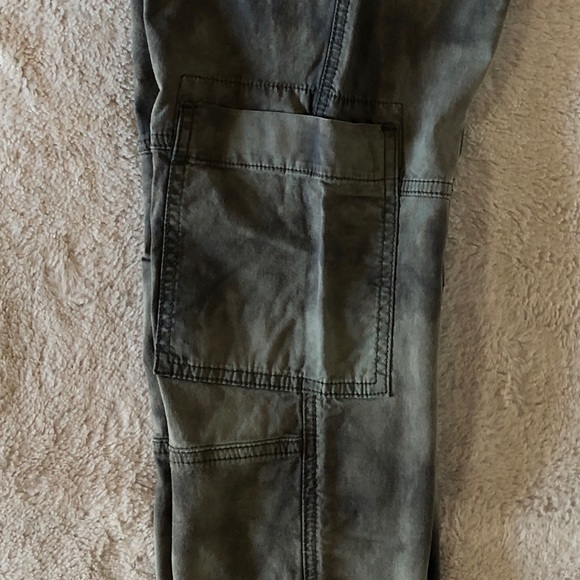 Anthropologie Tie-Dye Cargo Pants - Picture 14 of 14